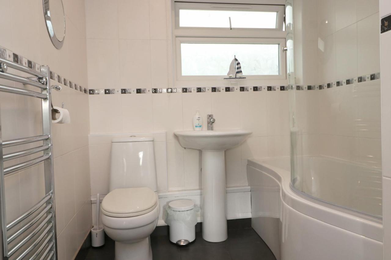 Holiday Bungalow, Short Drive To 7 Beaches! Saint Merryn Exterior photo